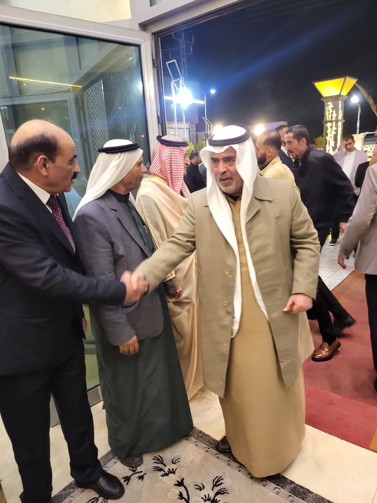 مادبا تحتفي بزفاف رعد أبو اصليح.. مهرجان جماهيري حاشد يزيّن قصر السليمان