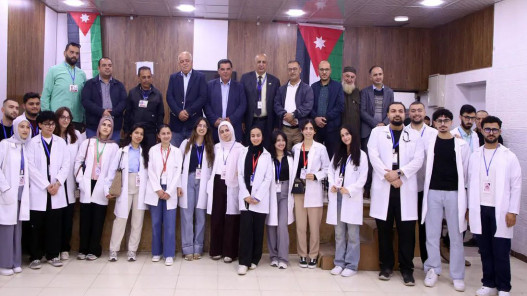 إربد: يوم طبي مجاني بمخيم إربد احتفاءً بيوم العلم
