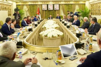 الأعيان تبحث تعزيز مكانة العقبة السياحية عالمياً