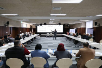 الانتخابات الفلسطينية: تدريب آلاف الطواقم لليوم الانتخابي