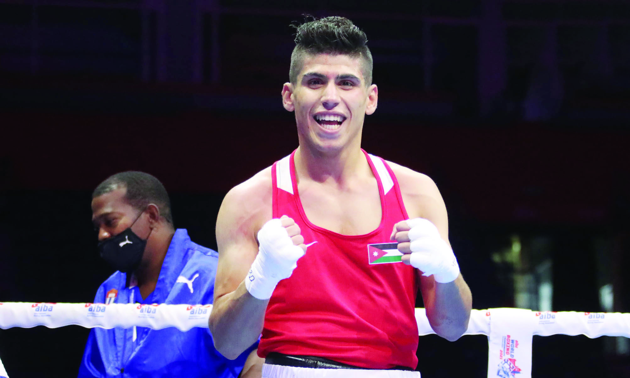 زياد عشيش يتأهل إلى نهائي بطولة آسيا للملاكمة ويضمن ميدالية للأردن