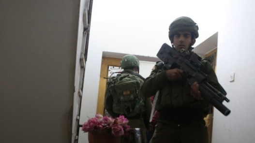 صورة حول : استشهاد فلسطينية مسنة بسكتة قلبية خلال اقتحام منزلها في قلقيلية استشهاد فلسطينية مسنة بسكتة قلبية خلال اقتحام منزلها في قلقيلية