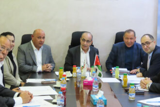 وزير الإدارة المحلية يلتقي لجان جرش وعجلون