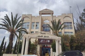 إغلاق 17 محلاً بالمدينة الحرفية في جرش