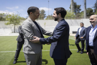 ولي العهد: كل الأردن خلف المنتخب الوطني