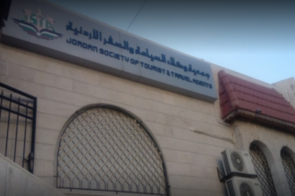 تراجع حاد بسياحة الأردنيين للخارج وارتفاع التذاكر