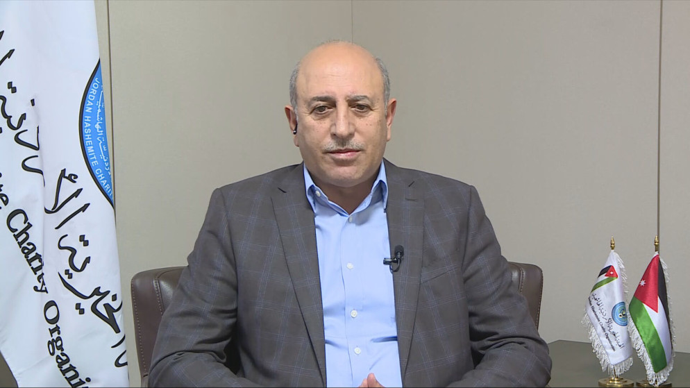 الأردن يسيّر قافلة إغاثية إلى لبنان تضم 19 شاحنة