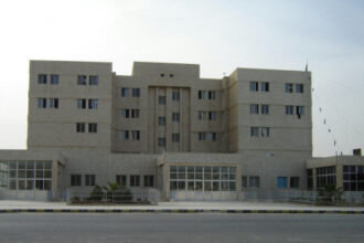 وزير الصحة يتفقد مستشفى الأمير فيصل ليلاً