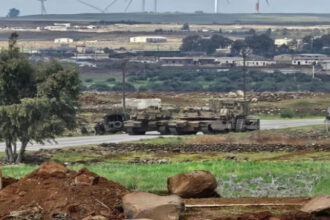 توغلات إسرائيلية في ريف القنيطرة ودرعا واعتقال مدنيين سوريين
