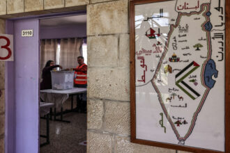 انتخابات فلسطين يوم تاريخي ونسبة التصويت 33‎%‎