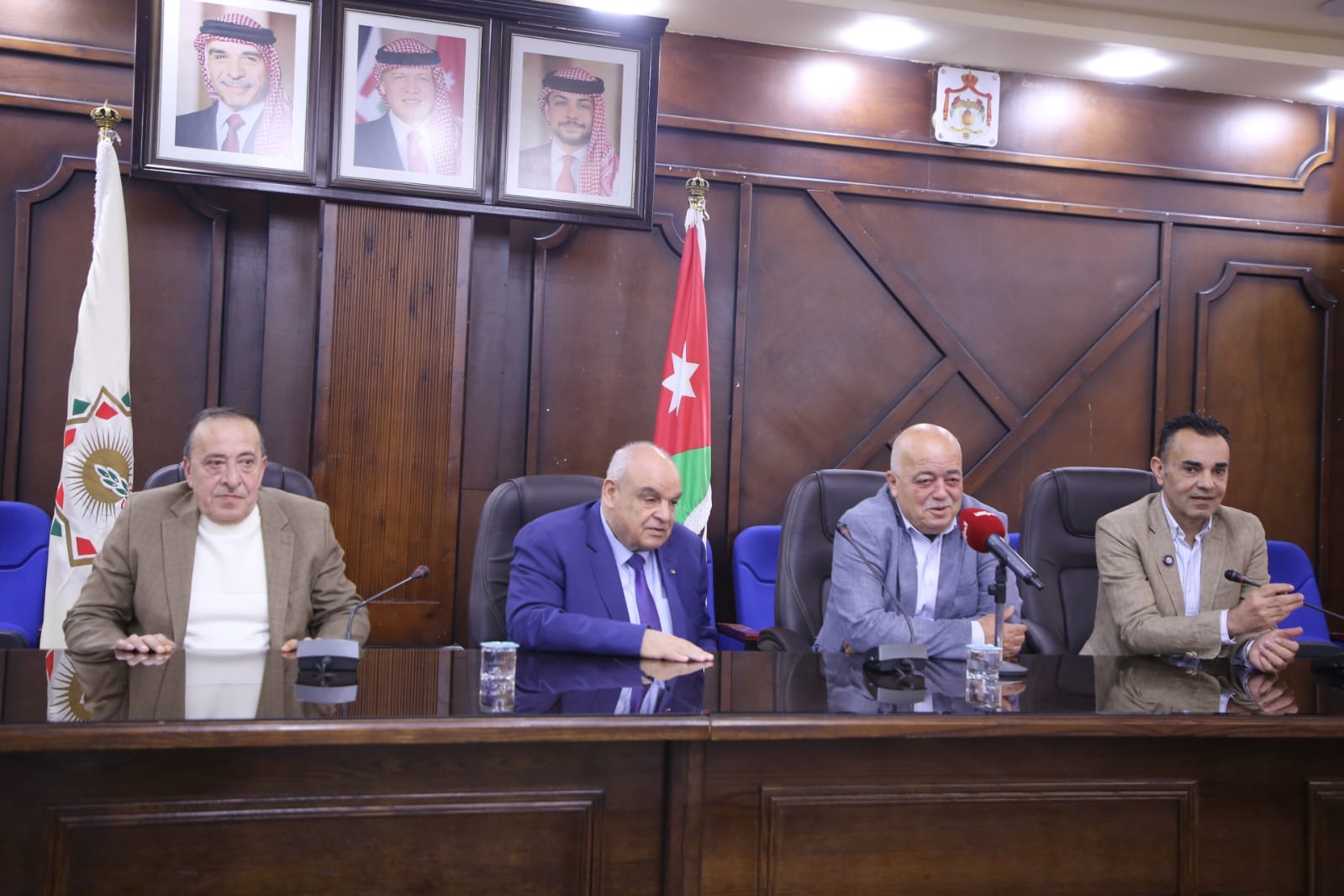 بلدية إربد تبدأ تنفيذ مشروع إعادة بناء “حسبة الجورة” بتكلفة مليون دينار وتطوير شامل لوسط المدينة