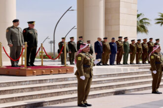 الحنيطي وحفتر يوقعان اتفاقية تعاون عسكري