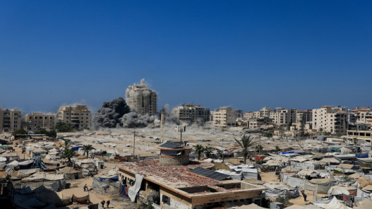 الصليب الأحمر يسهل نقل معتقلين ولمّ شملهم بغزة