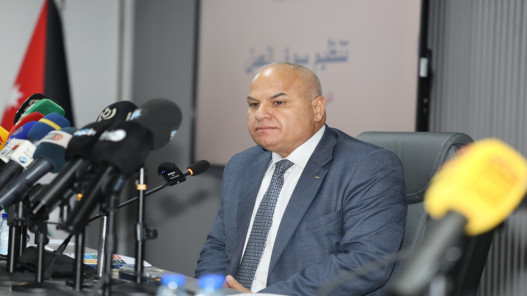 صورة حول : البكار يطّلع على تعديلات قانون الضمان الاجتماعي ويؤكد دراسة أثرها على استدامة النظام التأميني البكار يطّلع على تعديلات قانون الضمان الاجتماعي ويؤكد دراسة أثرها على استدامة النظام التأميني