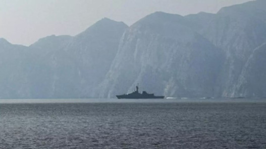 أستراليا: لم نتلق طلبًا أميركيًا للمشاركة في فرض السيطرة على مضيق هرمز