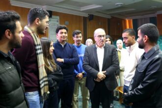 وزير الأشغال يدعو لتحديث مناهج الهندسة لمواكبة التطورات التكنولوجية