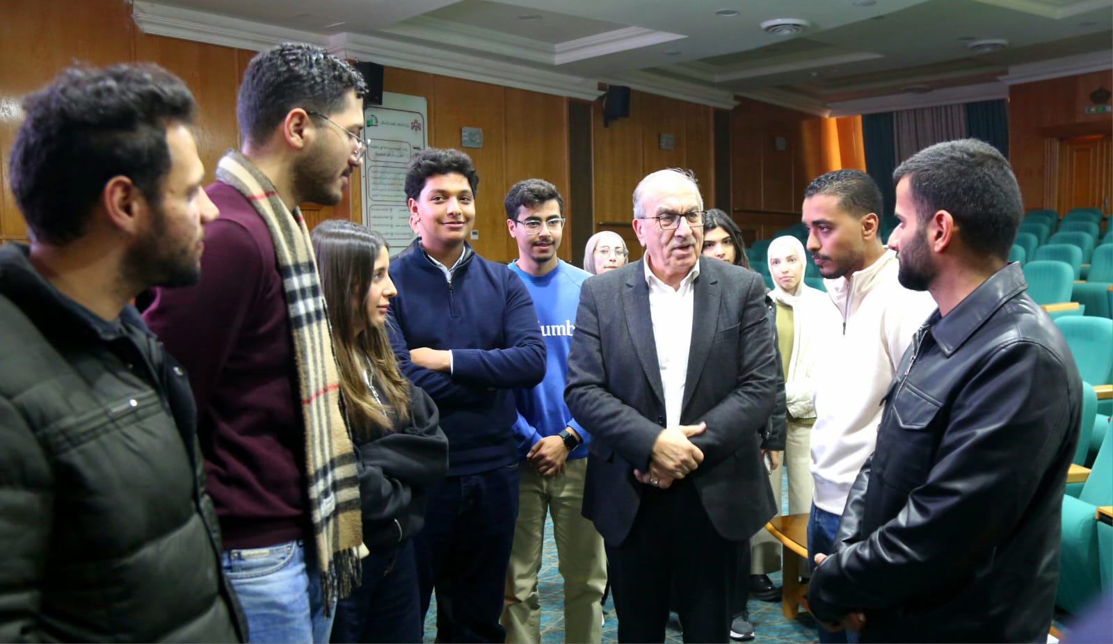 وزير الأشغال يدعو لتحديث مناهج الهندسة لمواكبة التطورات التكنولوجية