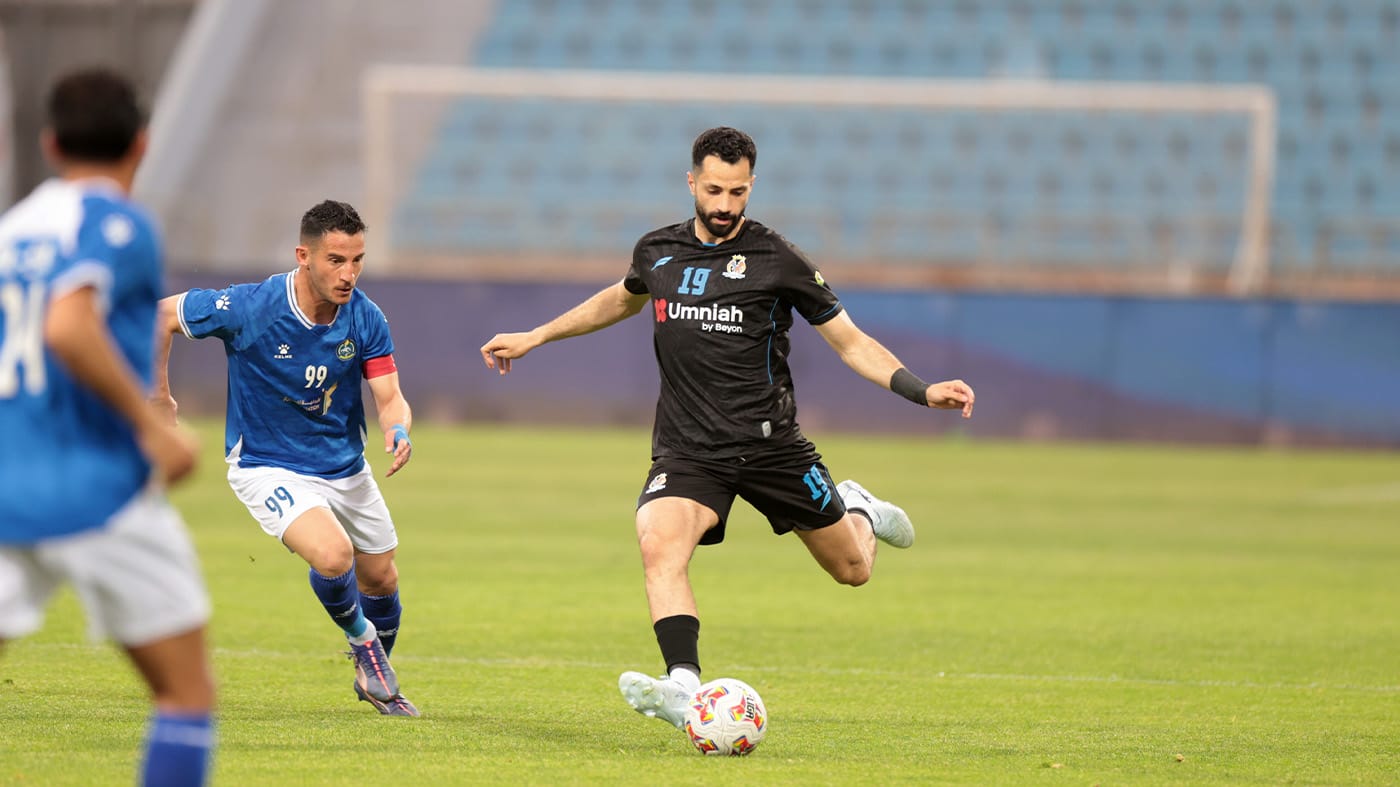 اشتداد المنافسة على لقب دوري المحترفين قبل 3 جولات من النهاية