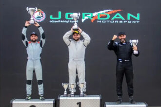 أمير النجار يحطم الرقم القياسي ويتوّج بسباق تسلق البانوراما في البحر الميت