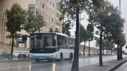 نجاح المرحلة الأولى للنقل المنتظم وخطط لتوسعة المسارات في 2026