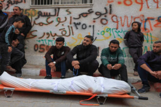 ارتفاع حصيلة شهداء غزة إلى 72,553 منذ بدء العدوان