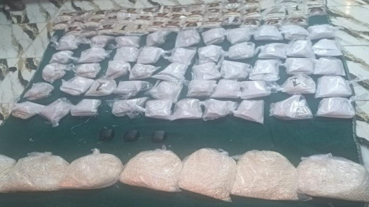 عاجل| المنطقة العسكرية الشرقية تحبط 3 محاولات تهريب مخدرات عبر بالونات موجّهة إلكترونياً