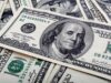 الدولار يتجه لأول مكسب أسبوعي في شهر بدعم تعثر محادثات إيران