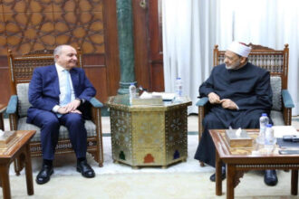 العضايلة يؤكد اعتزاز الأردن بعلاقاته المتينة مع الأزهر