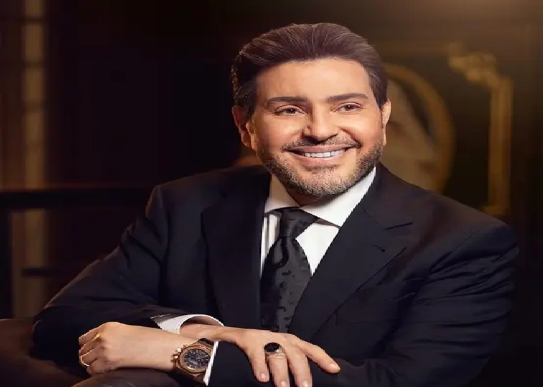 محامي الفنان هاني شاكر يتوعد مروجي شائعات وفاته