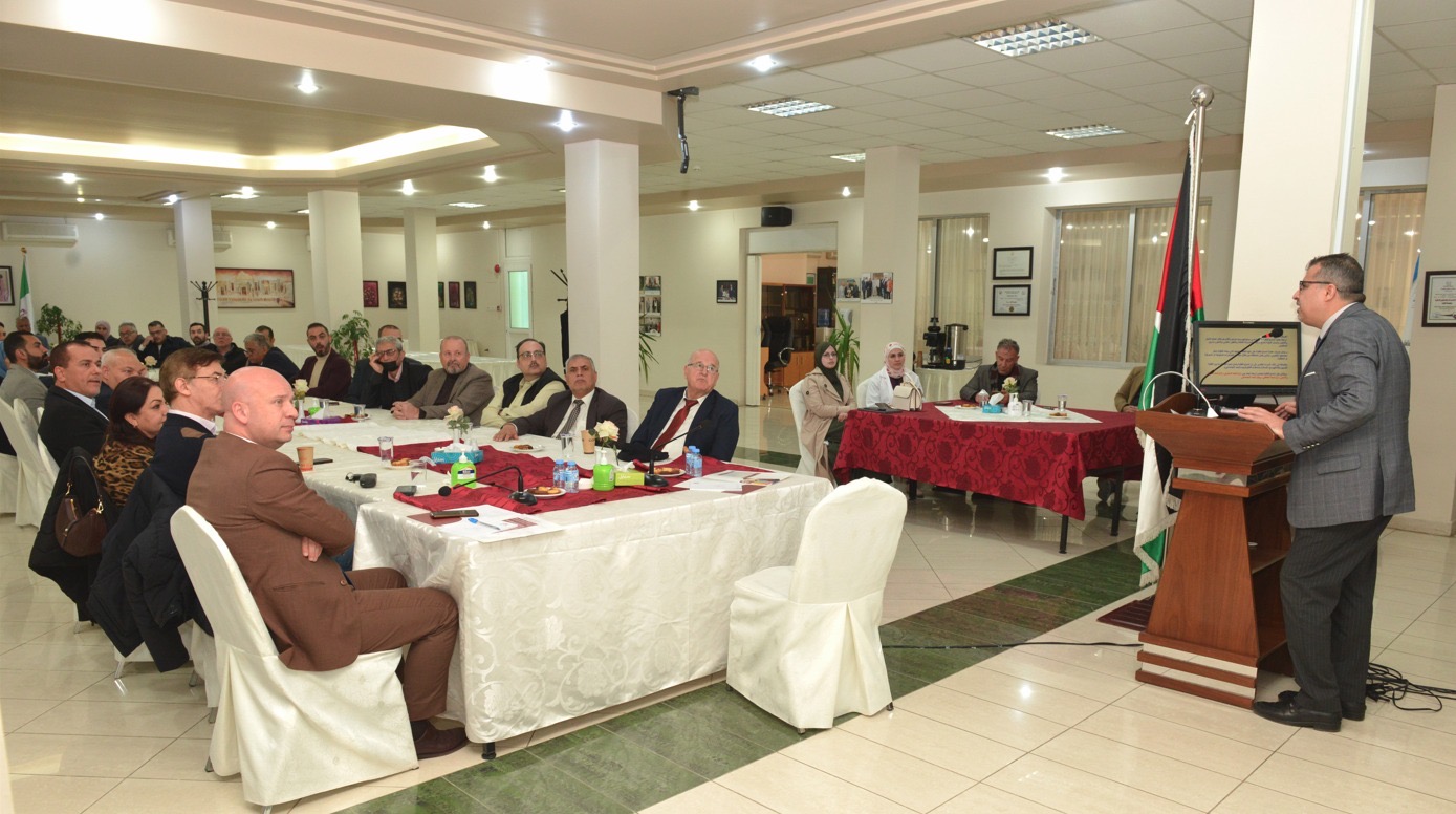 رئيس جامعة البترا يطرح استراتيجية شاملة لتعزيز إدماج الطلبة في التعليم الإلكتروني