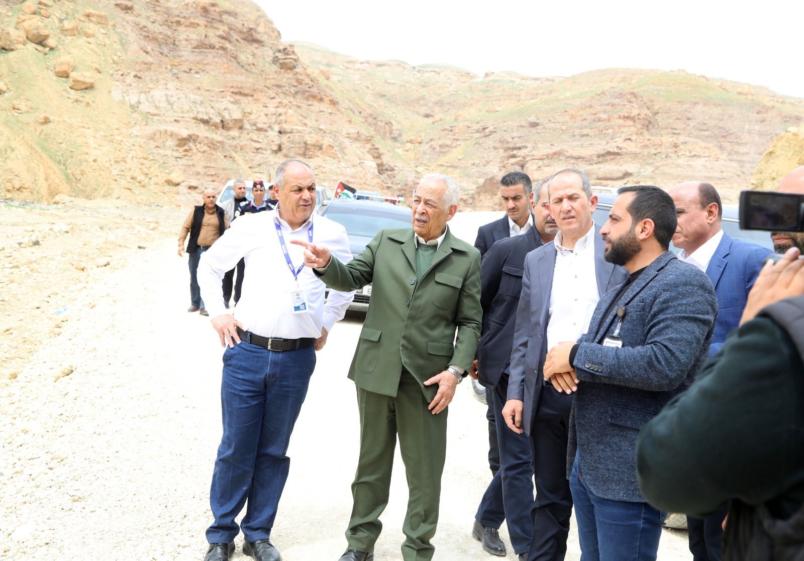 العيسوي المبادرات الملكية مستمرة وشملت جميع مناطق المحافظة والإسراع في تنفيذها ليلمس أثرها المواطن