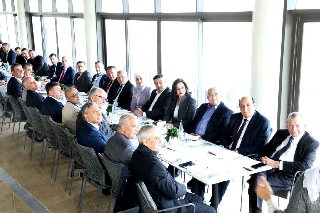 صورة حول : التكنولوجيا الزراعية في عمان الاهلية تشارك بورشة عمل حول البحث العلمي لتعزيز الاستدامة التكنولوجيا الزراعية في عمان الاهلية تشارك بورشة عمل حول البحث العلمي لتعزيز الاستدامة