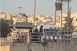 شهود عيان لـ"صراحة": الاشتباه بحقيبة قرب دوار الداخلية والأجهزة الأمنية تتحرك (صور)