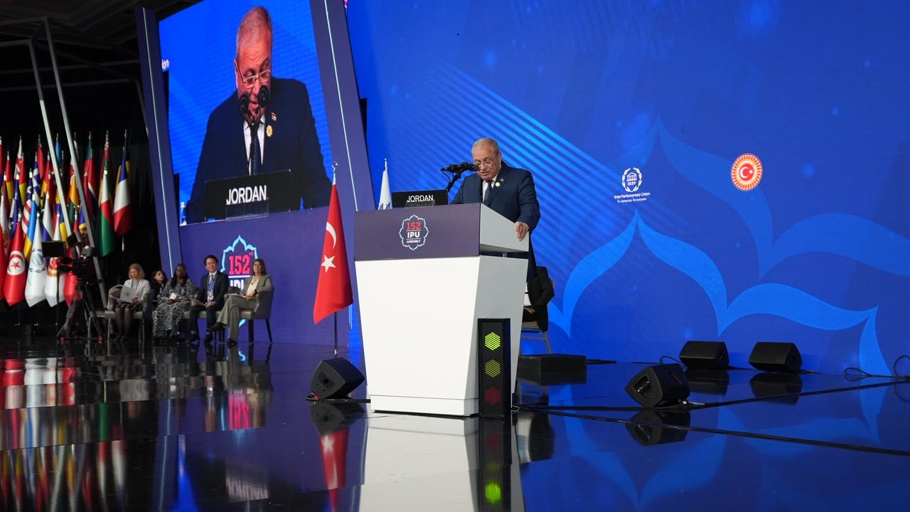 الأردن يدعو من إسطنبول لفرض عقوبات على إسرائيل وإنهاء الاحتلال