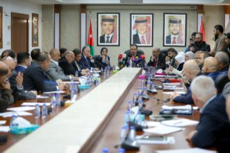 "العمل النيابية" تواصل حواراتها مع النقابات العمالية حول معدل قانون الضمان الاجتماعي