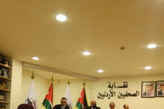 عمومية الصحفيين تجتمع بغياب ممثل هيئة الإعلام