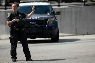فتى برازيلي يفتح النار داخل مؤسسة تعليمية ويقتل اثنين