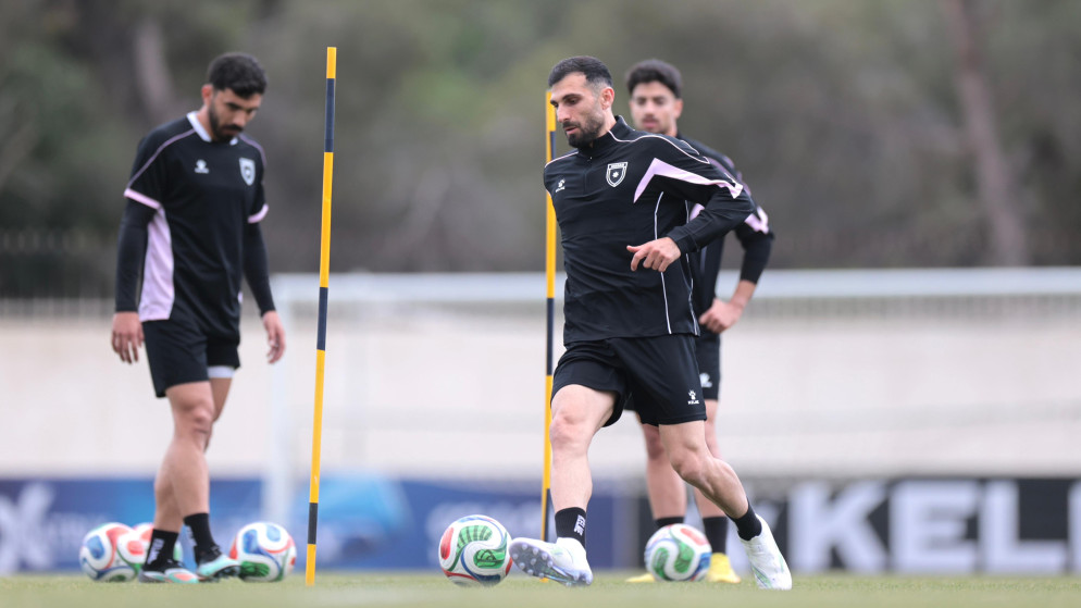 صورة حول : منتخب النشامى يبدأ تدريباته في عمان منتخب النشامى يبدأ تدريباته في عمان