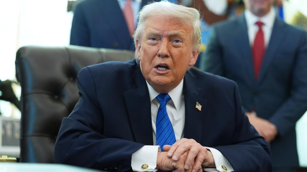 ترامب: إذا اقترب أي شخص من اليورانيوم الإيراني المدفون سنقوم بتفجيره