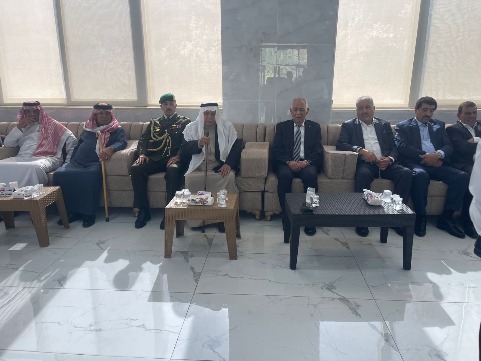 مندوبا عن الملك وولي العهد.. العيسوي يعزي عشيرة المهيرات