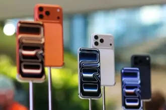 "iOS 26" يثير الجدل.. هل أصبحت الكتابة على آيفون مشكلة؟