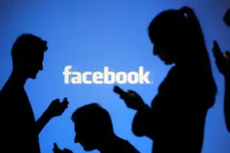 "ميتا" تطلق تطبيقًا جديدًا مستقلًا لمجموعات فيسبوك باسم "Forum"