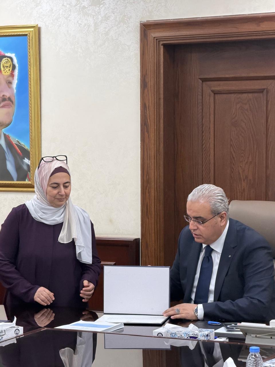 وزير الصحة يعتمد أول بروتوكول وطني موحد لعلاج مرضى السرطان في الأردن