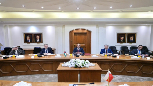 الأردن وبولندا تبحثان تعزيز العلاقات الثنائية في عمّان