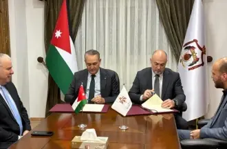 اتفاقية بين البيئة والقوقازي لدعم التحول للطاقة المتجددة