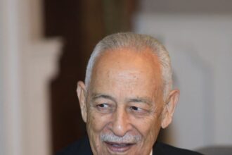 باسل الطراونة يكتب : عن شخص معالي يوسف العيسوي رئيس الديوان الملكي العامر
