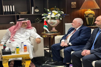وزير الأوقاف السوري يزور مقر البعثة الأردنية في مكة للاطلاع على تجربة الحج الأردنية