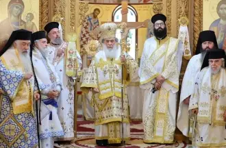 الكنيسة الأرثوذكسية تحتفل بعيد الاستقلال