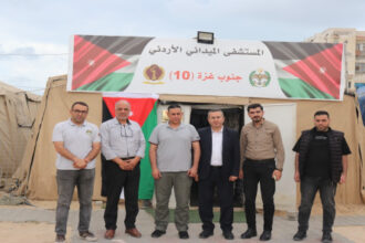 المستشفى الميداني الأردني في غزة يستقبل مدير مستشفيات القطاع