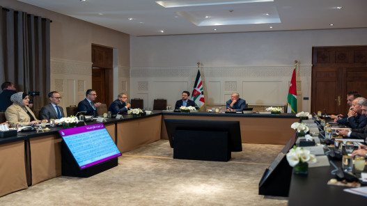صورة حول : عاجل| الملك يؤكد أهمية ترسيخ مكانة الأردن كمركز صناعي إقليمي عاجل| الملك يؤكد أهمية ترسيخ مكانة الأردن كمركز صناعي إقليمي